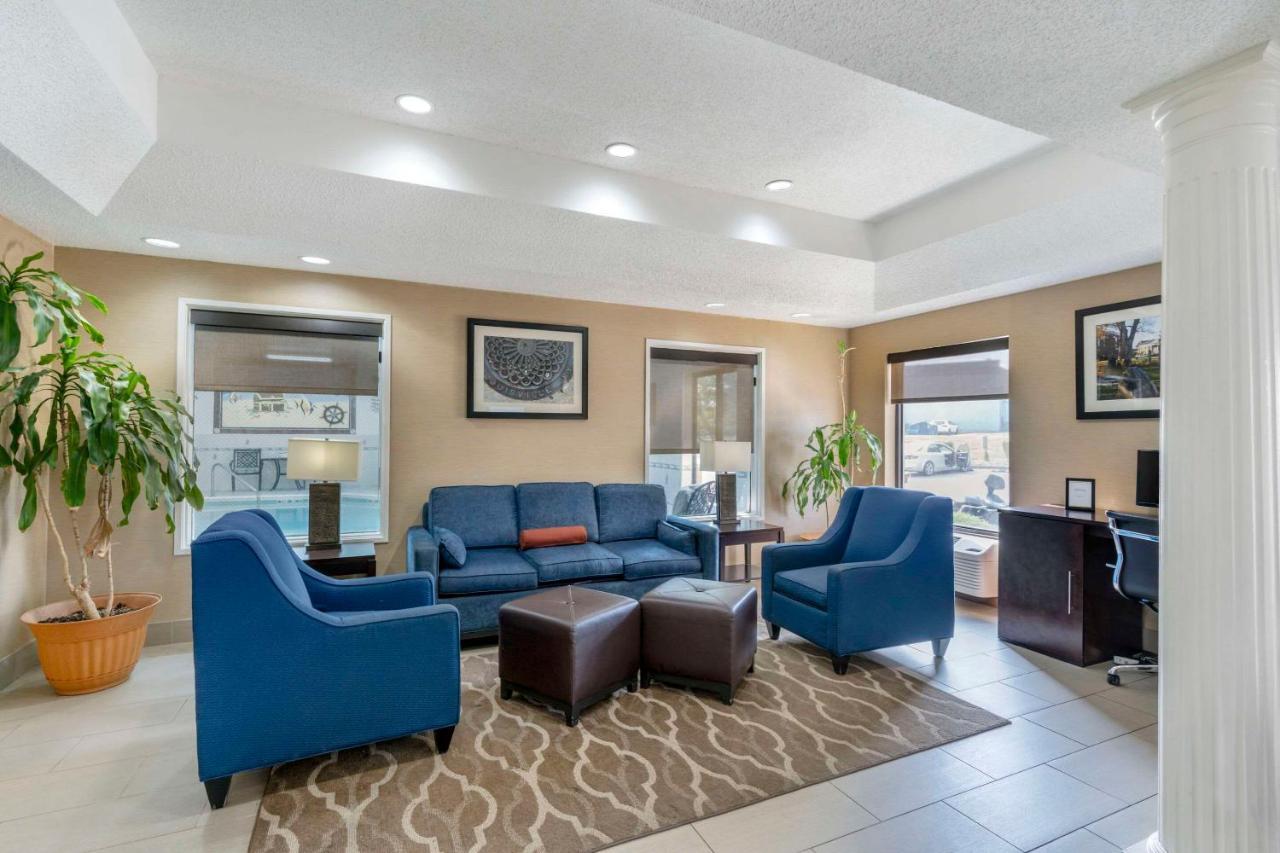 Hotel Comfort &