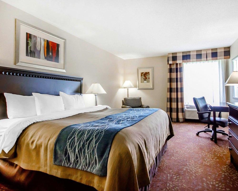 Hotel Comfort &